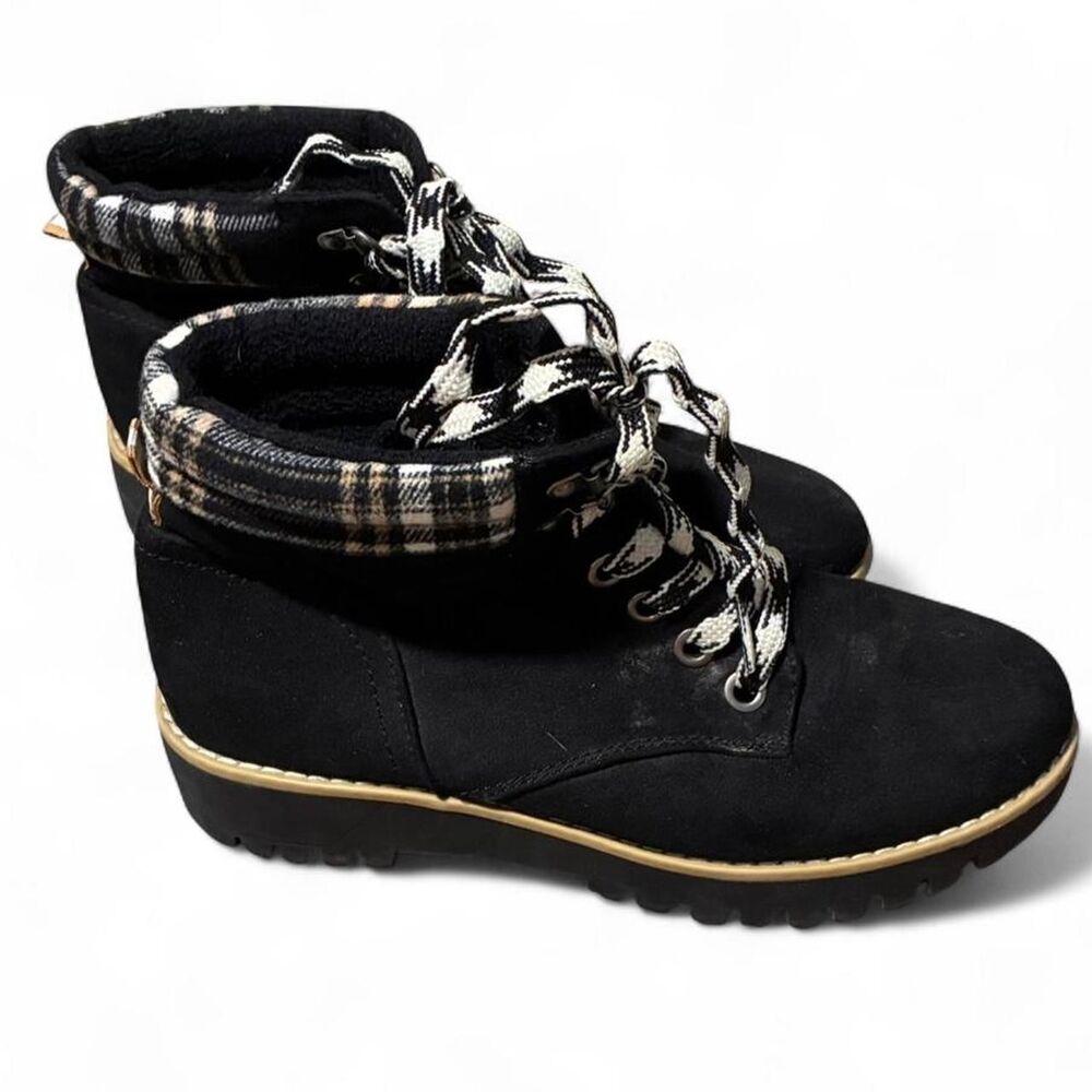 Magellan Outdoors Women's Suede Ankle Boots